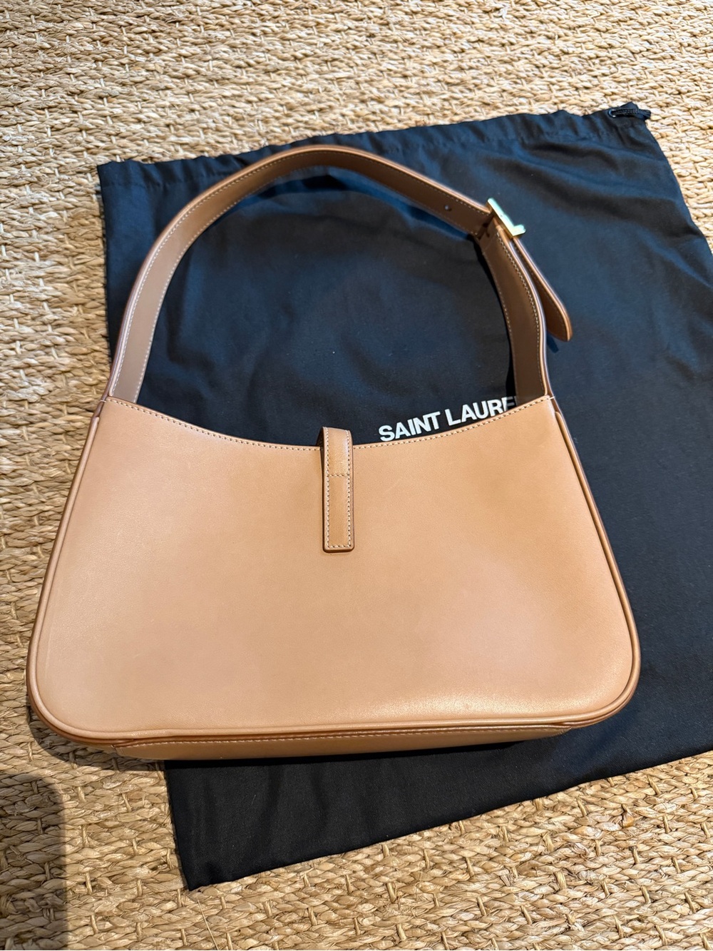 Saint Laurent Le 5 à 7 Leather Shoulder Bag YSL Beige - Picture 16 of 17
